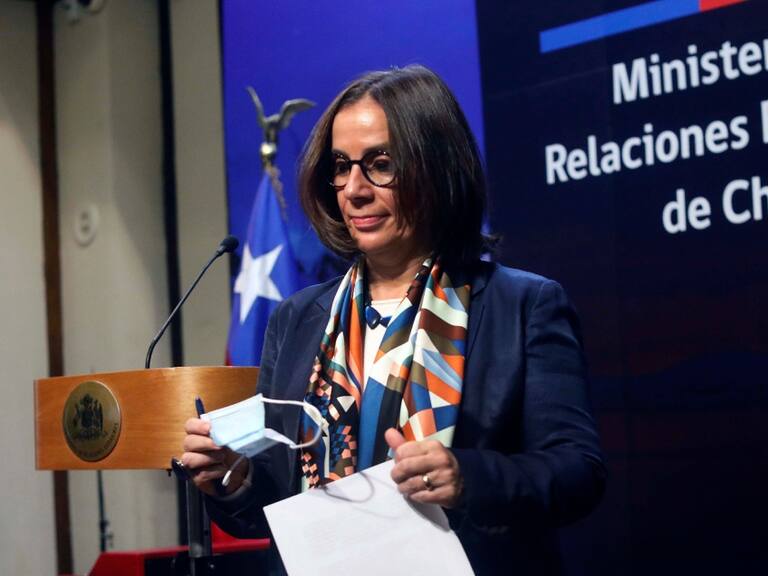 Gobierno designa a nuevos embajadores de Chile en China, Colombia, Costa Rica, Irlanda y Vietnam