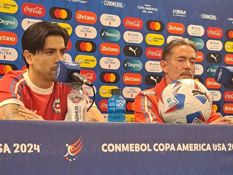 Conferencia de prensa de Víctor Dávila y Sergio Santin