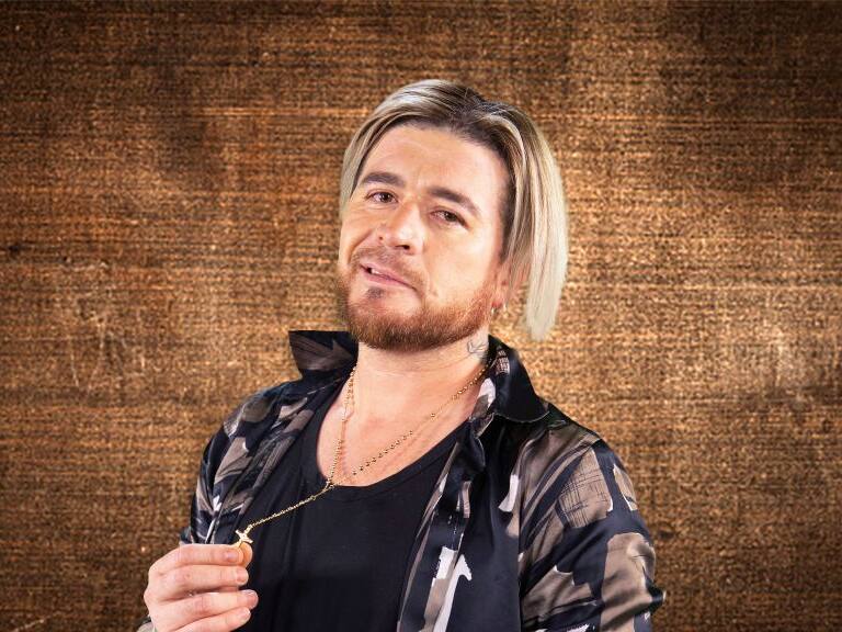 «Soy el tercer hombre más encachado, solo me ganan Dios y Jesús»: Junior Playboy es el primer confirmado del reality de Canal 13