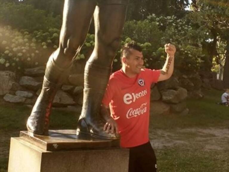 Jugadores de La Roja visitaron la mítica escalera donde entrenaba Rocky