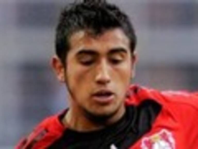 Arturo Vidal defenderá a la Juventus en la temporada 2011-2012