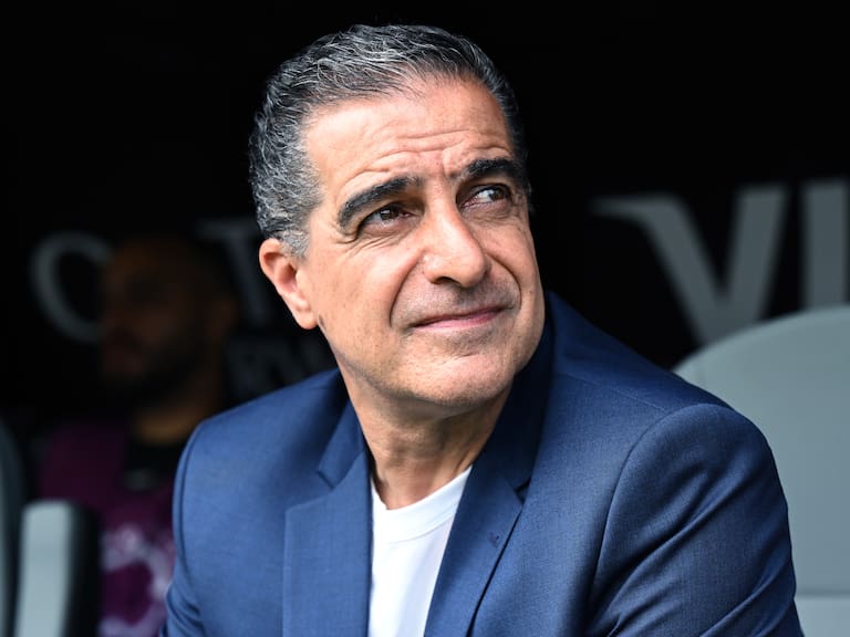 “Está cerca del acuerdo”: agente apunta a una inminente llegada de Renato Paiva a la banca de la U