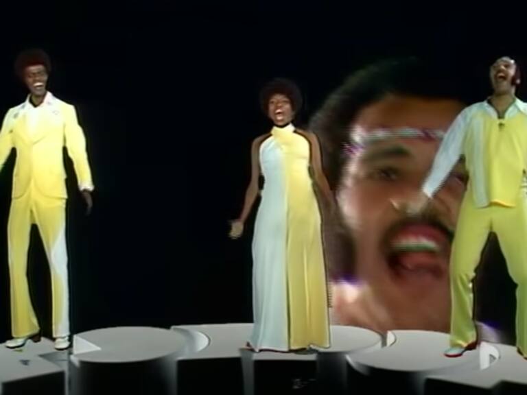 Letra y Música: Canciones para amenizar una fiesta en lancha