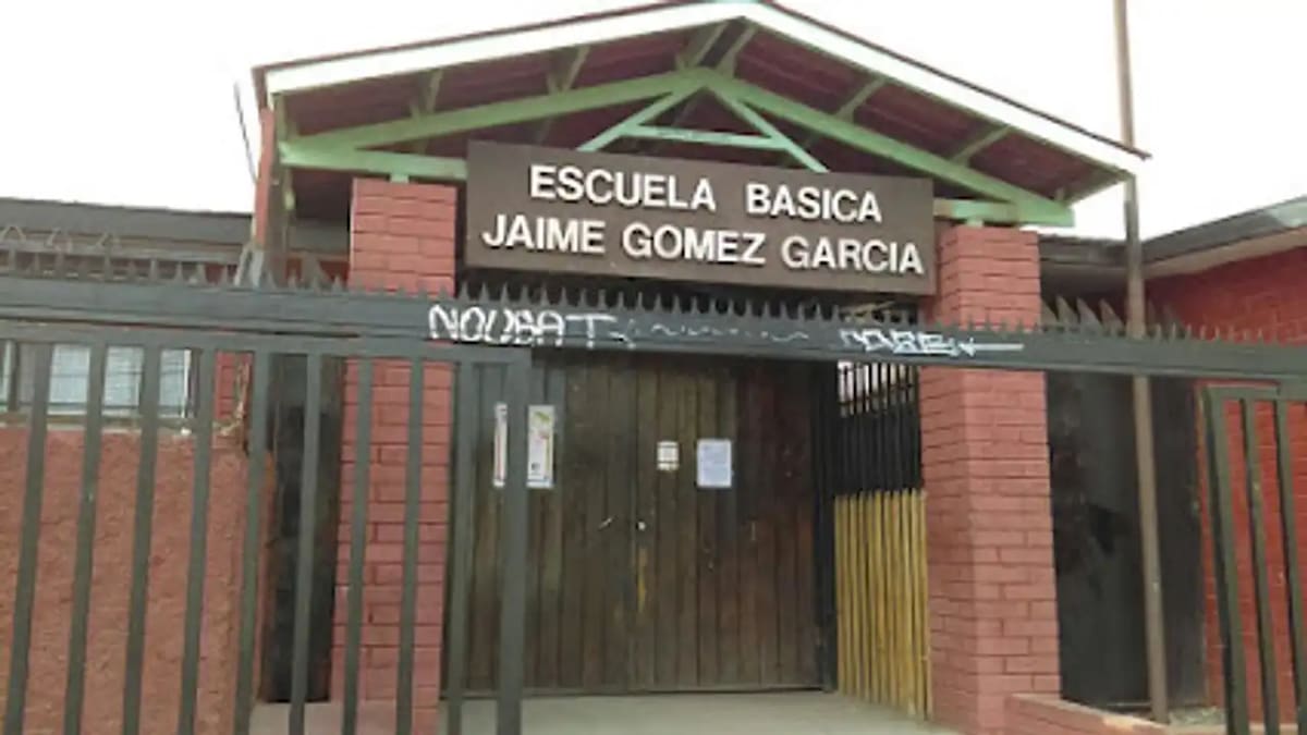 Nuevo caso de violencia escolar: Menor de 12 años apuñala a un compañero de 13 en colegio de Lo Prado