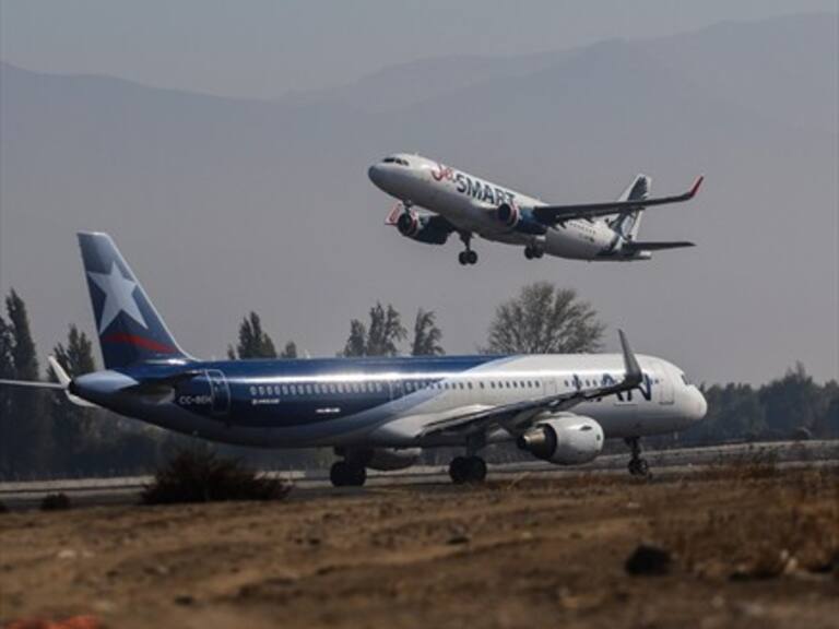 Anuncian que Delta Airlines comprará el 20% de Latam