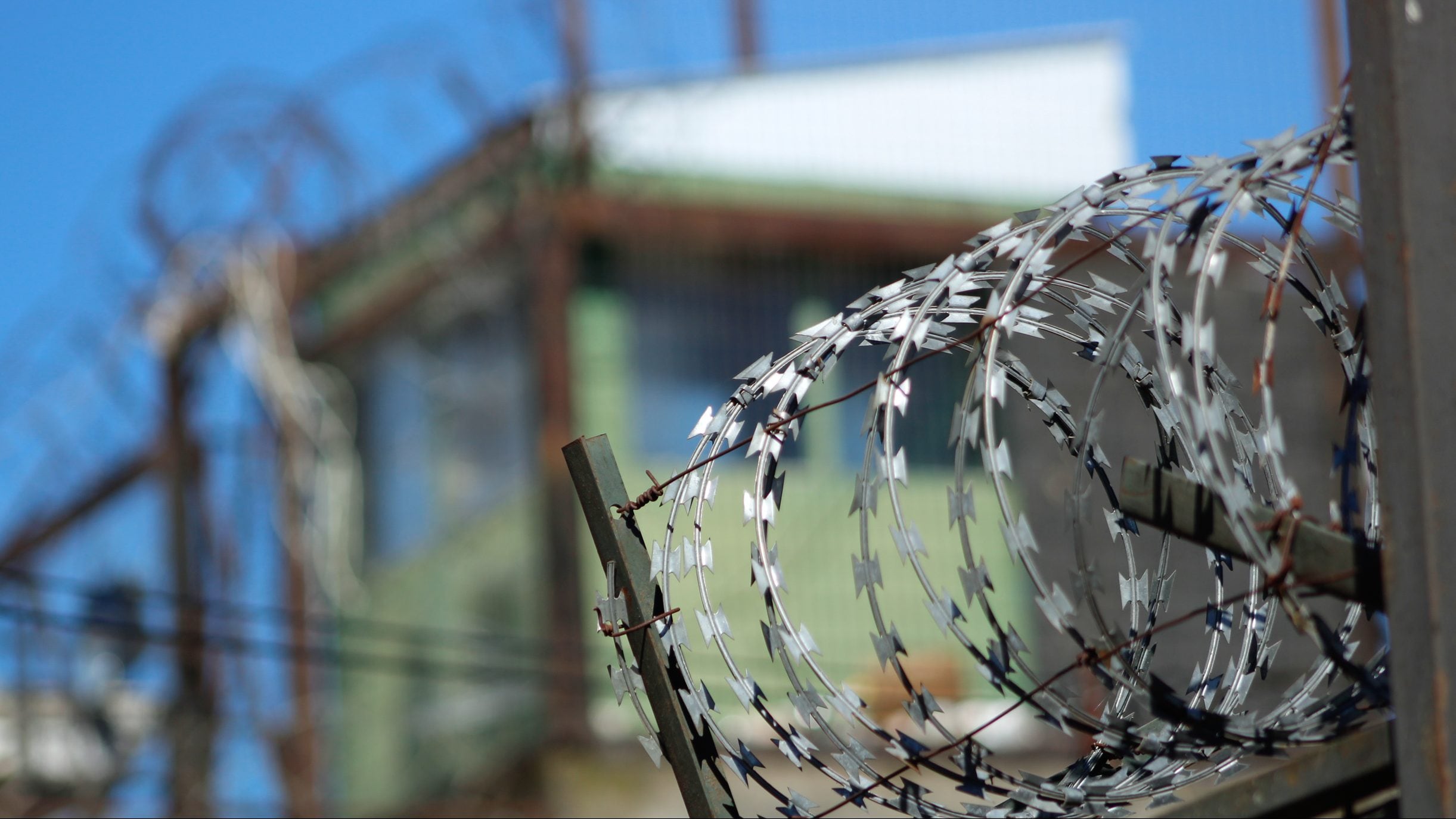 09 de septiembre 2021/ CHILLAN.
Cierre perimetral de uno de los pabellones de el Centro de cumplimiento penitenciario de Chillán para visitar a un recluso
FOTO: JOSE CAMPOS / AGENCIA UNO