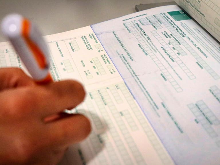 A partir de hoy: estos son los nuevos requisitos para el otorgamiento de licencias médicas en Chile