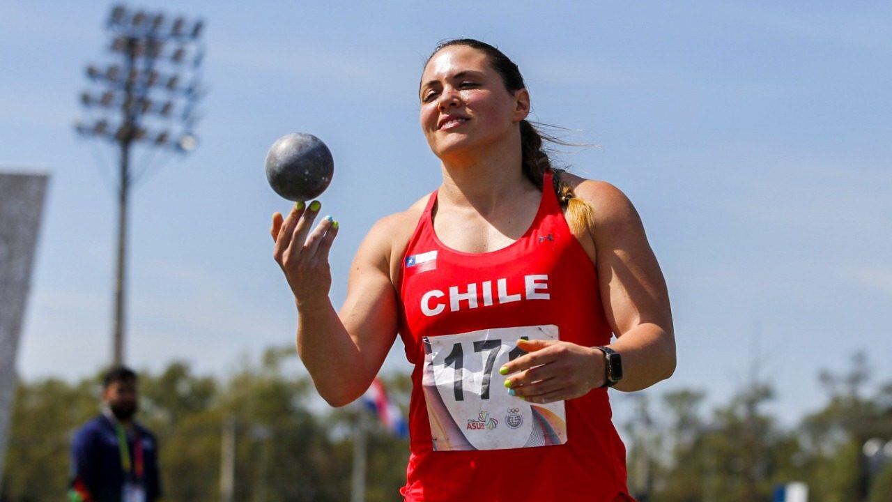 Natalia Duco e Ivana Gallardo brillan en el lanzamiento de la bala y ganan oro y plata en los Juegos Sudamericanos 2022