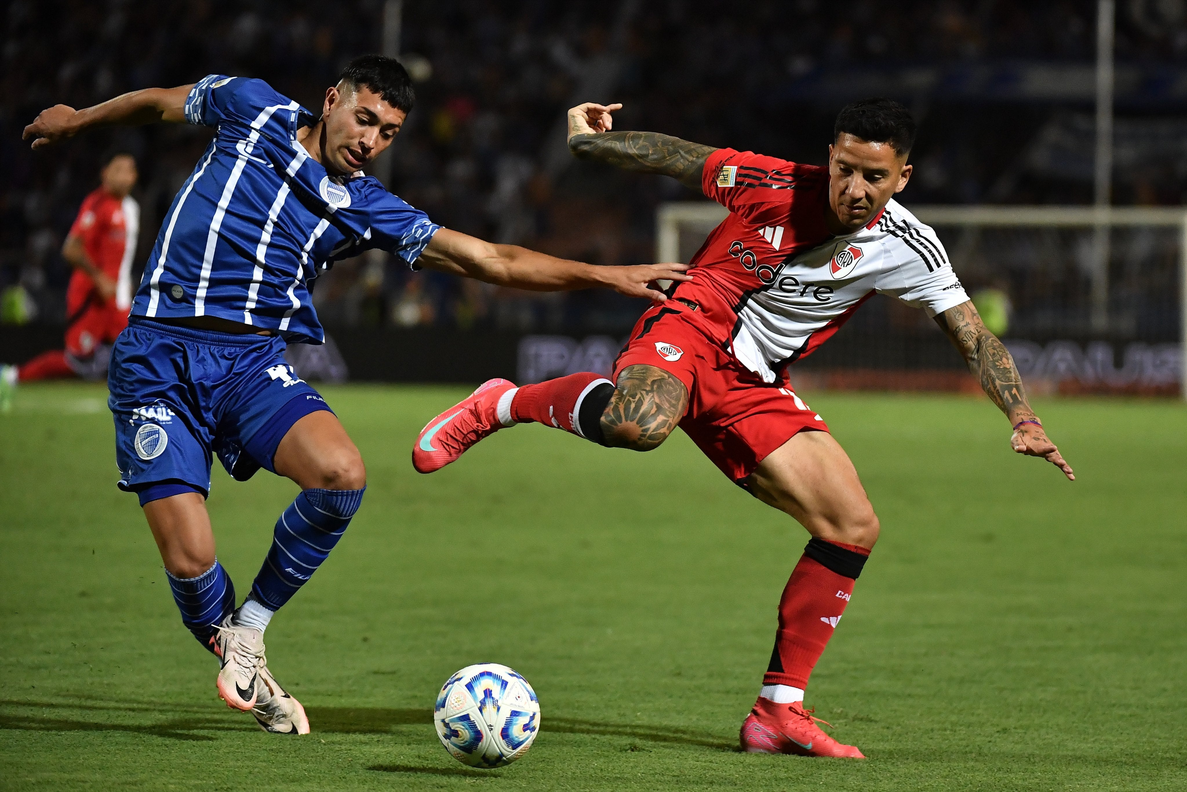Paulo Díaz fue titular en empate de River Plate ante Godoy Cruz por la Liga Argentina | X: River