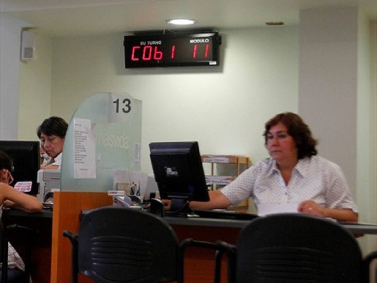 Asociación de Isapres: Es socialmente inaceptable que mujeres paguen más, pero no es un capricho