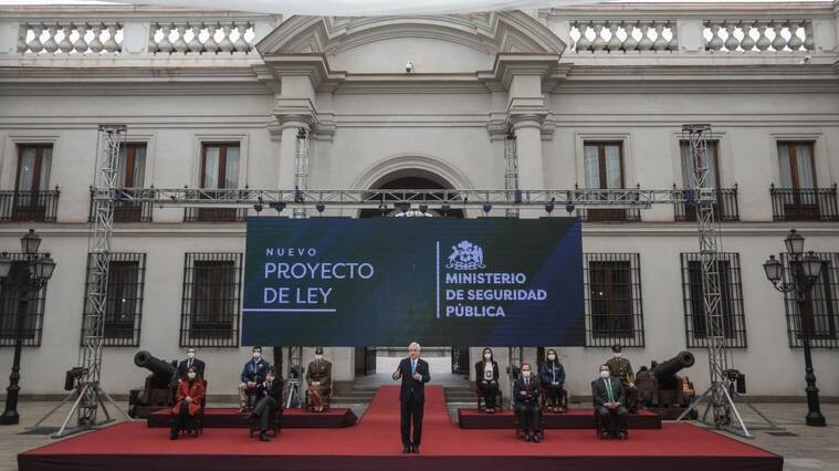 Gobierno firmó proyecto de Ministerio de Seguridad Pública