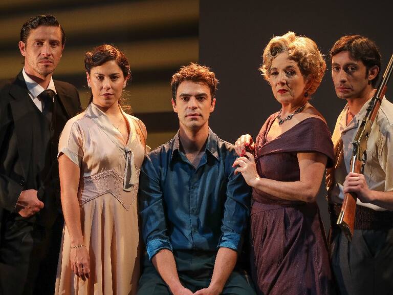 Moscas Sobre el Mármol regresa a las tablas nacionales: “La obra toca el sinsentido de manera muy elegante”