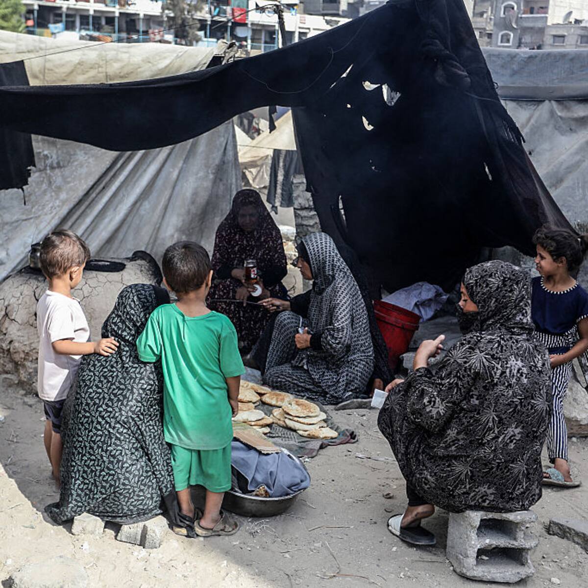 Agencia de la ONU para los Refugiados de Palestina en España: “Hay cientos de familias durmiendo en las calles o en los edificios en ruinas”