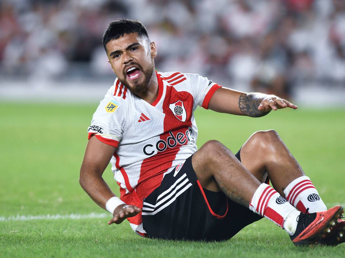 Paulo Díaz podría cambiar de equipo ante llegada de fichaje estrella a River Plate: este sería su nuevo destino