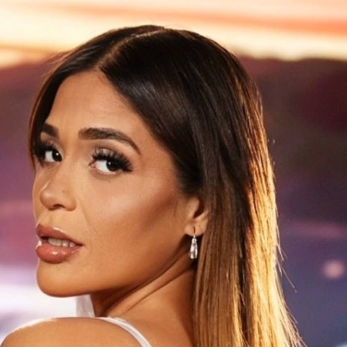 Katherine Orellana revela que se le declaró a conocido animador de la televisión chilena