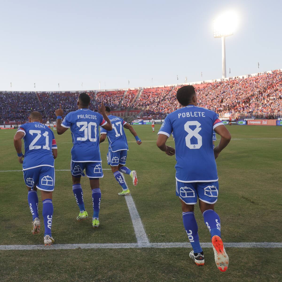 Aunque insistirán en el Nacional: los dos estadios que corren con ventaja para recibir el duelo de la U con Iquique