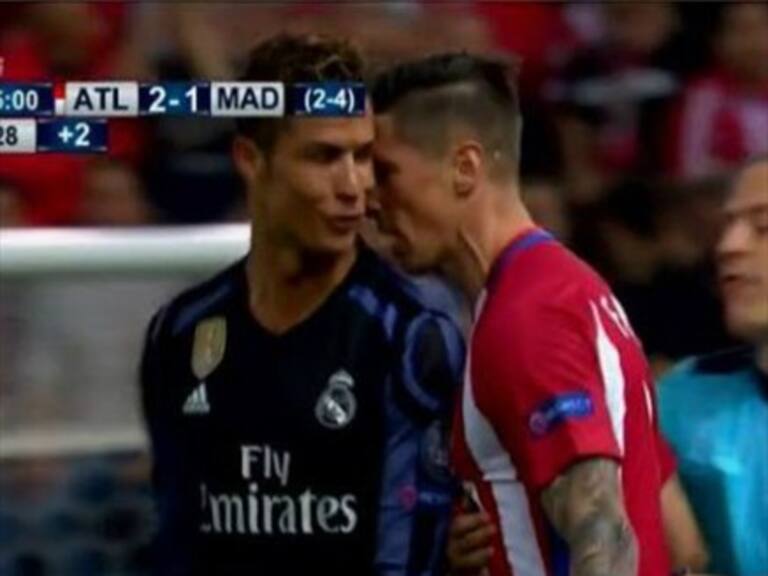 La pelea entre Cristiano Ronaldo y Fernando Torres que marcó el duelo por Champions League