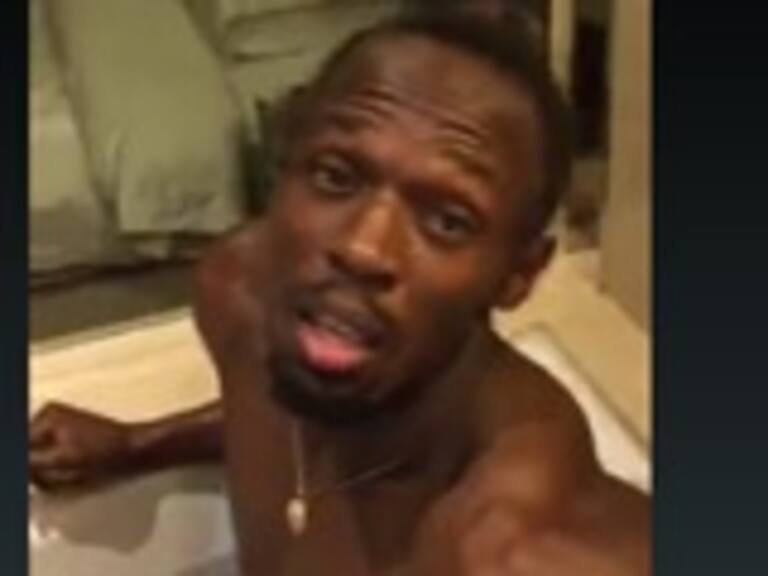 VIDEO La heladísima celebración de Usain Bolt en Pekin