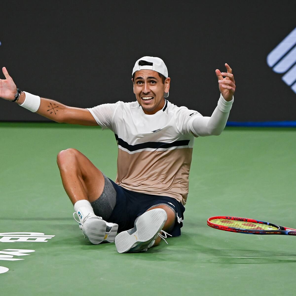 Sigue en racha: Tabilo derrota al 48 del mundo en el Masters de Shanghái y ahora irá contra ex top 10