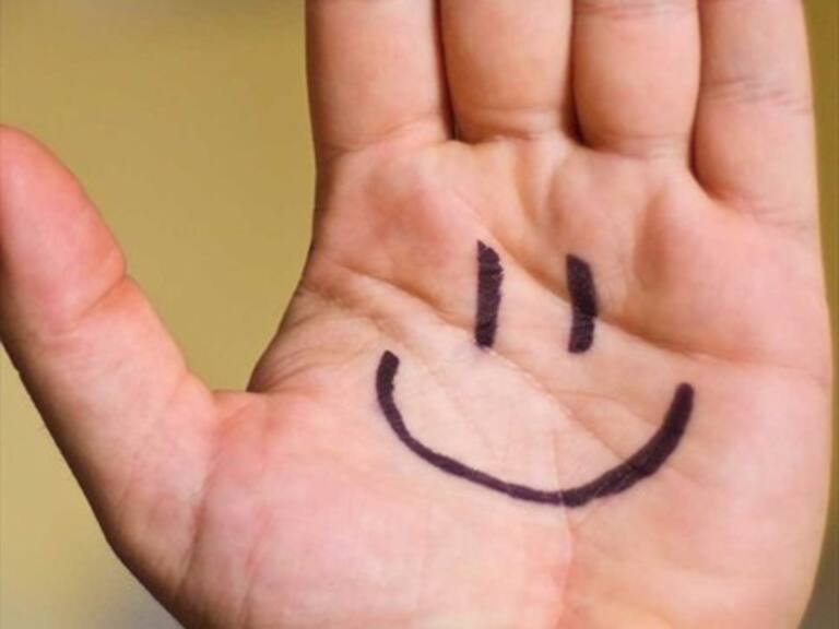 Día Internacional de la Felicidad: Estas son las causas más grandes de la infelicidad en Chile