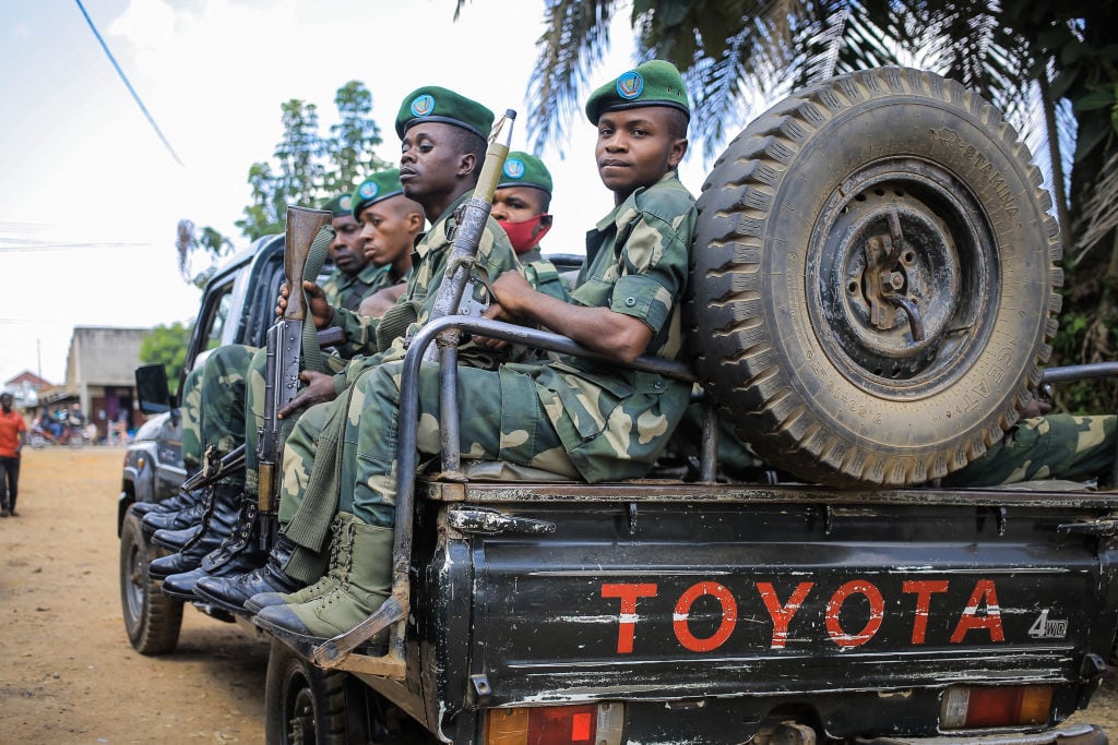 Militares de la República Democrática del Congo patrullan las calles