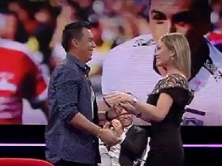 Esteban Paredes celebró su gol 216 bailando pegajosa cumbia que le dedicaron