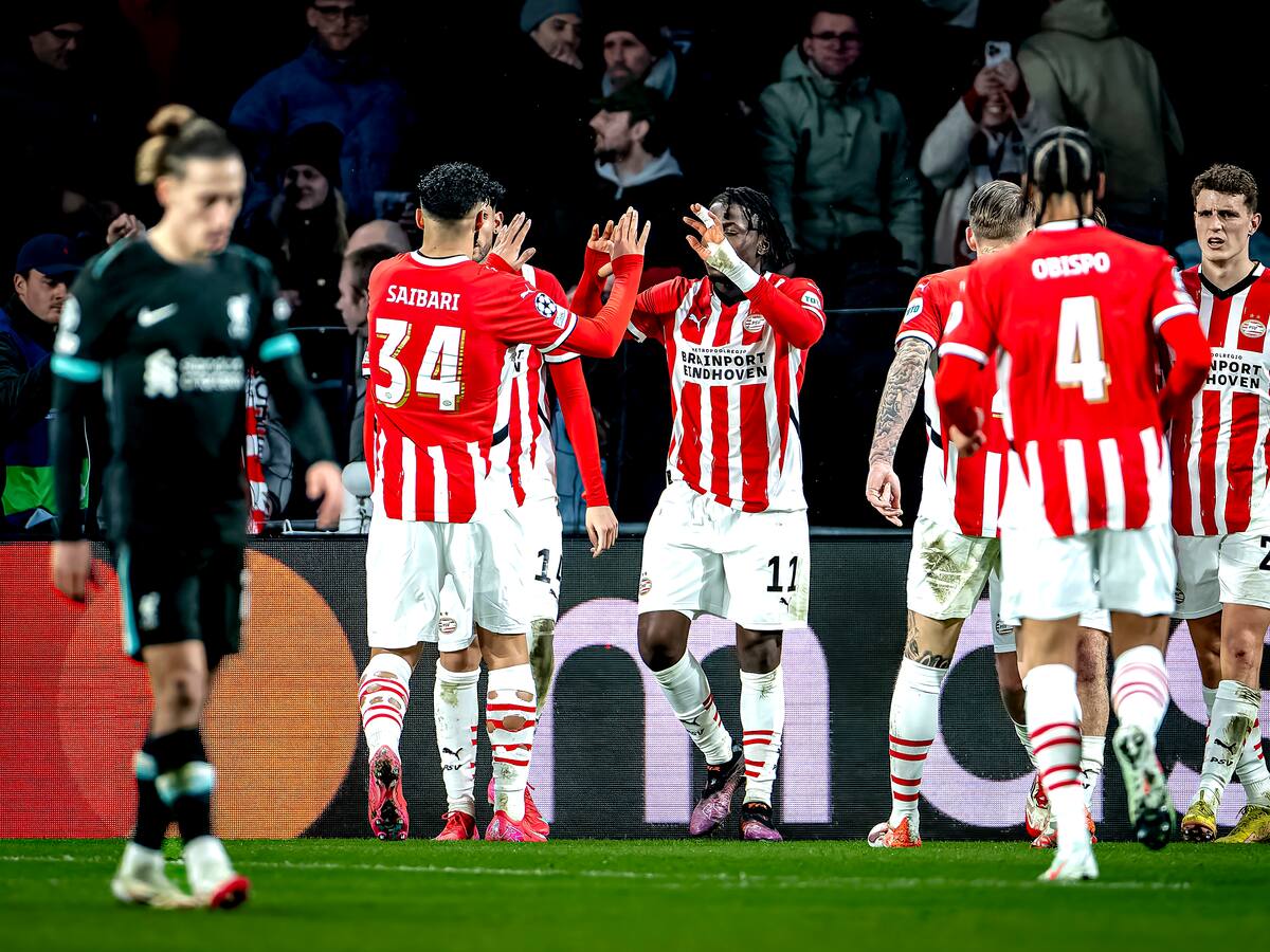 PSV da la sorpresa y le quita el invicto a Liverpool en la última jornada de la Champions League