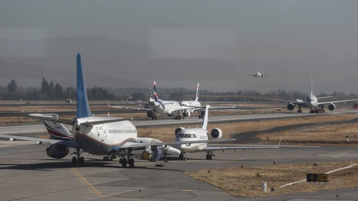 pasajero narra el inédito choque entre dos aviones en aeropuerto de Santiago