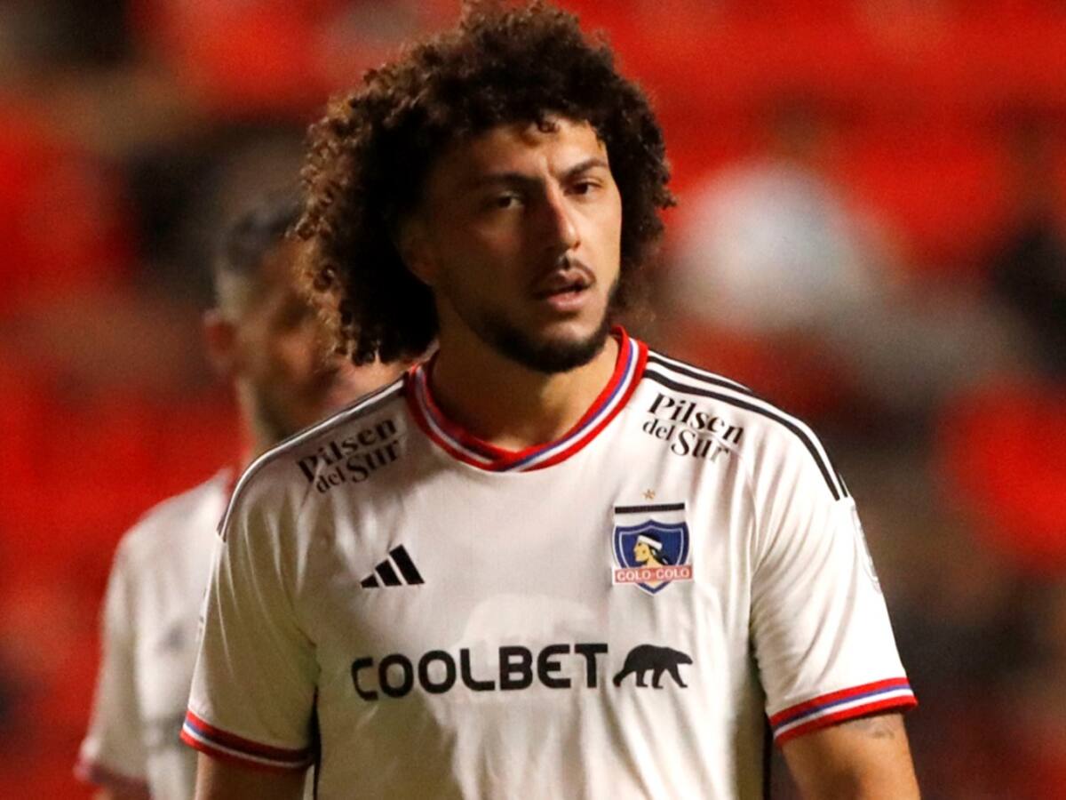 Maximiliano Falcón quedó suspendido para el partido ante Boca en la Bombonera tras recibir su tercera amarilla en la Copa Libertadores