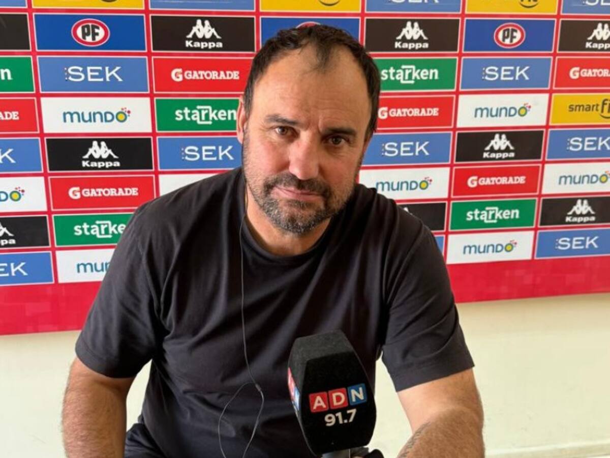 José Luis Sierra define su objetivo en Unión Española y le deja un mensaje a Carlos Palacios: “A Boca no le puedes decir que no”