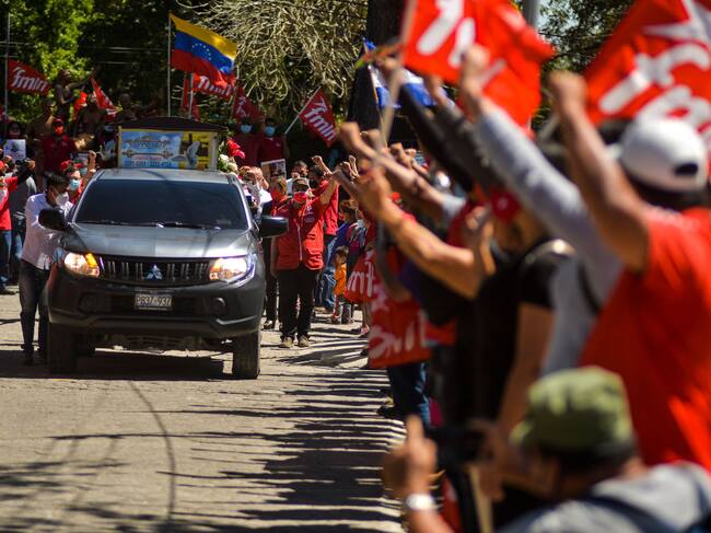 Funeral de uno de las víctimas del ataque armado en San Salvador