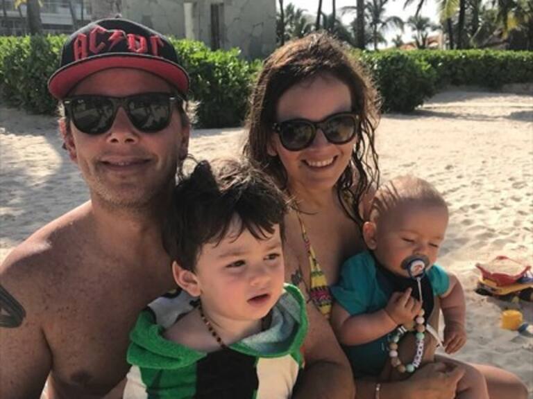 José Miguel Viñuela se casa en septiembre con Constanza Lira