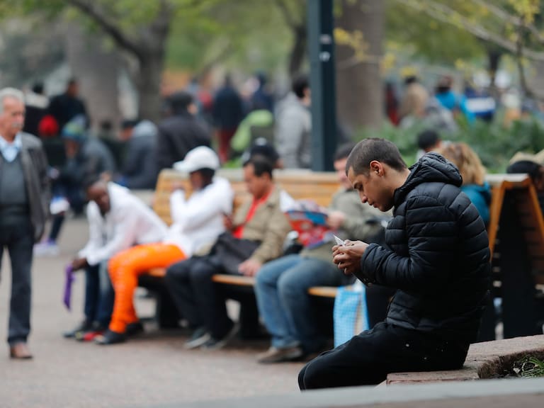Tasa de desocupación en Chile llega a 8,7% en trimestre móvil mayo-julio, según el INE