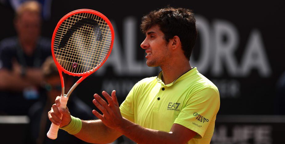 Cristian Garin espera rival en Roma tras baja de Carlos Alcaraz