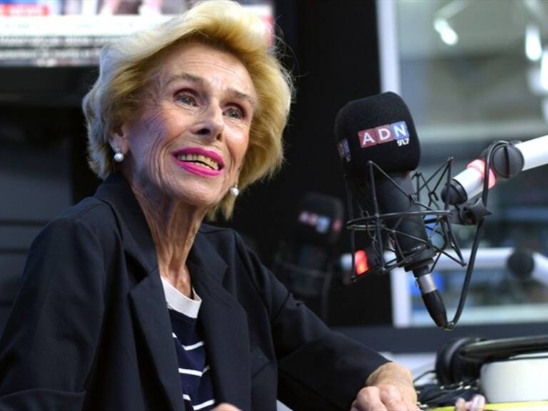 Mary Rose Mac-Gill y el estallido: «Yo voté por el señor Piñera y estoy muy desconcertada»