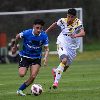 Con doblete de Nicolás Johansen, Coquimbo Unido derrota sólidamente a Huachipato por el Campeonato Nacional