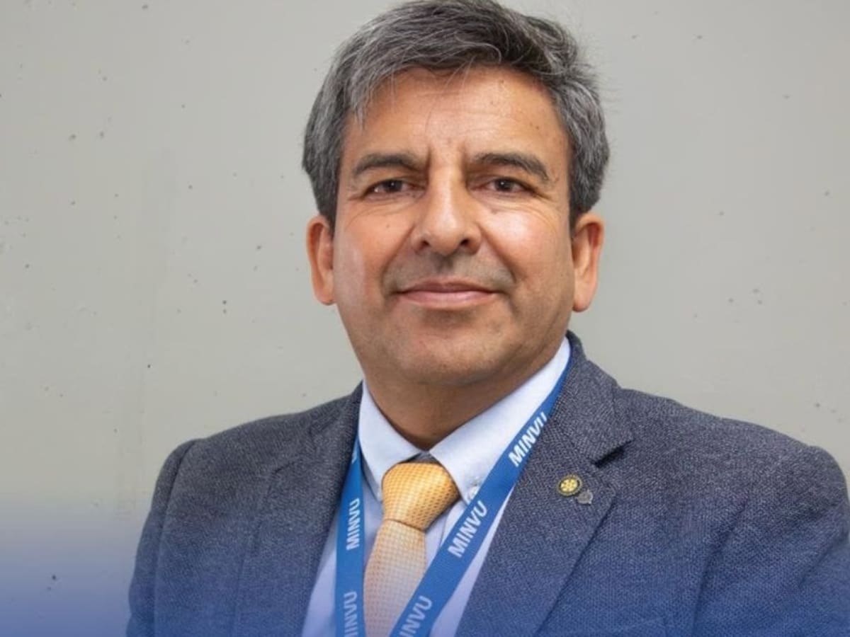 Nueva salida en el Gobierno: seremi de Vivienda de Antofagasta deja su cargo en medio de polémica
