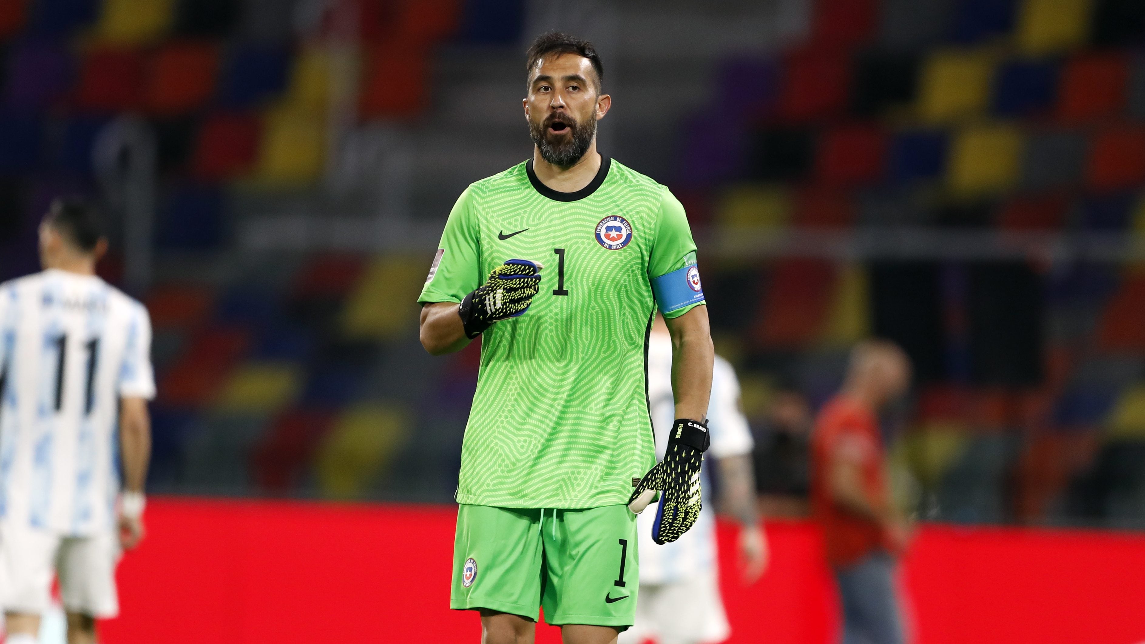 Claudio Bravo La Roja
