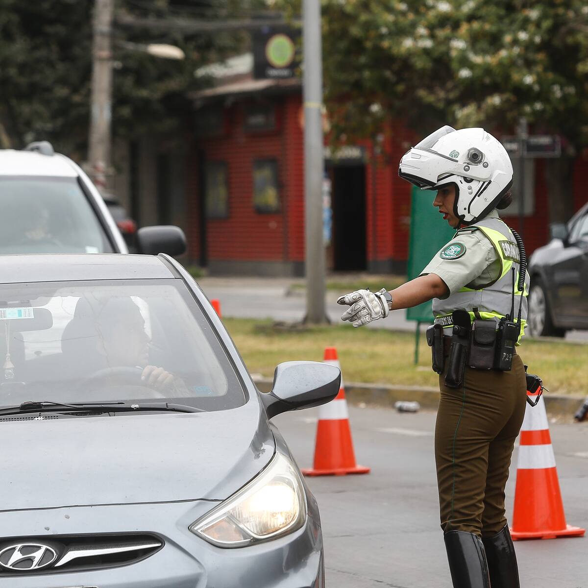 Restricción vehicular en Chile 2026: qué vehículos no pueden circular hoy miércoles 10 de junio en Santiago
