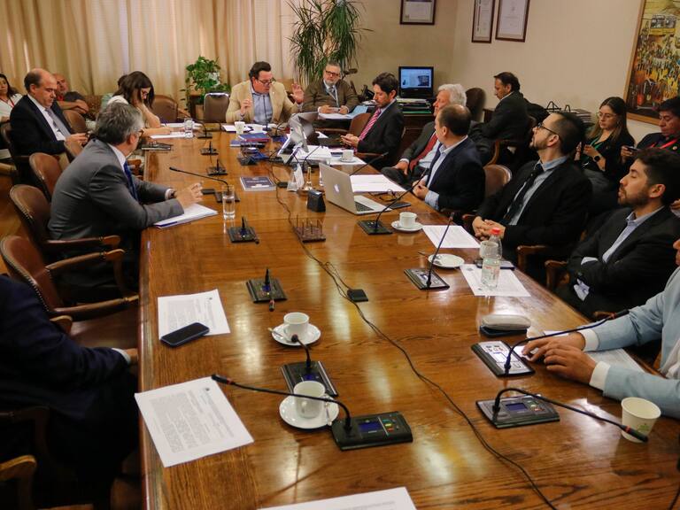 Reforma de pensiones sigue congelada en el Congreso: ¿Por qué no se ha votado aún?