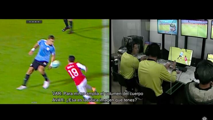 Conmebol liberó el video del VAR entre Uruguay y Chile