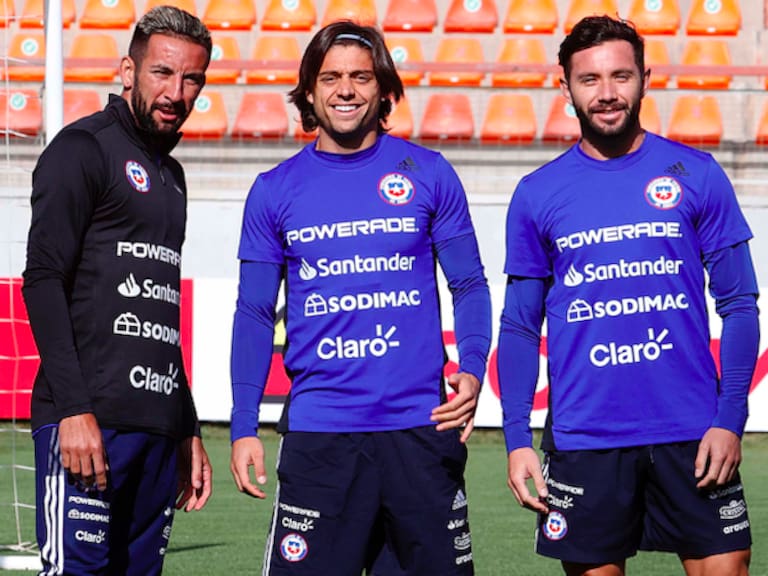 La formación que probó Martín Lasarte para el partido de Chile ante Bolivia