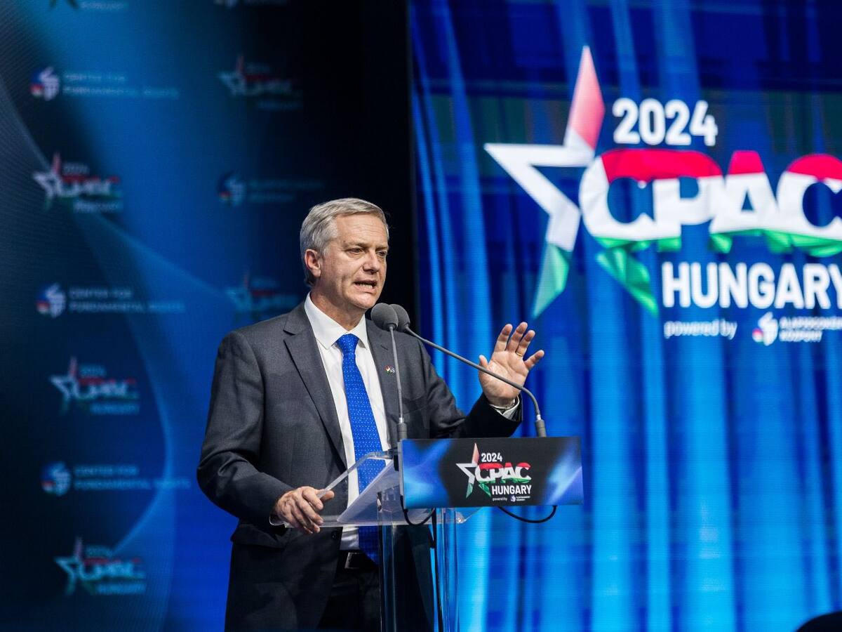 “No es un insulto, es una triste realidad”: José Antonio Kast responde críticas por dichos contra Presidente Boric en Hungría
