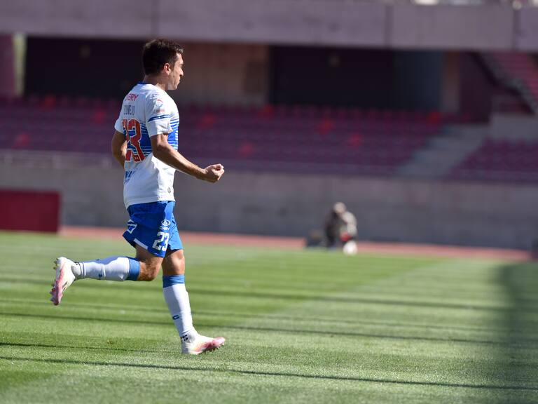 Más punteros que nunca: Universidad Católica volvió a la victoria tras ganarle a Deportes La Serena