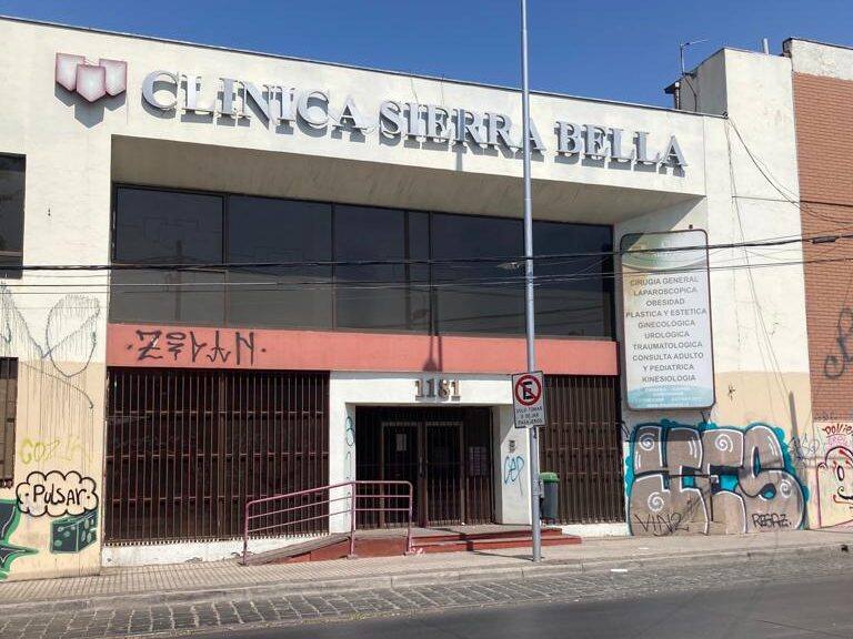 Clínica municipal de Santiago: interpondrán acción judicial para declarar «ilegal» compra del inmueble
