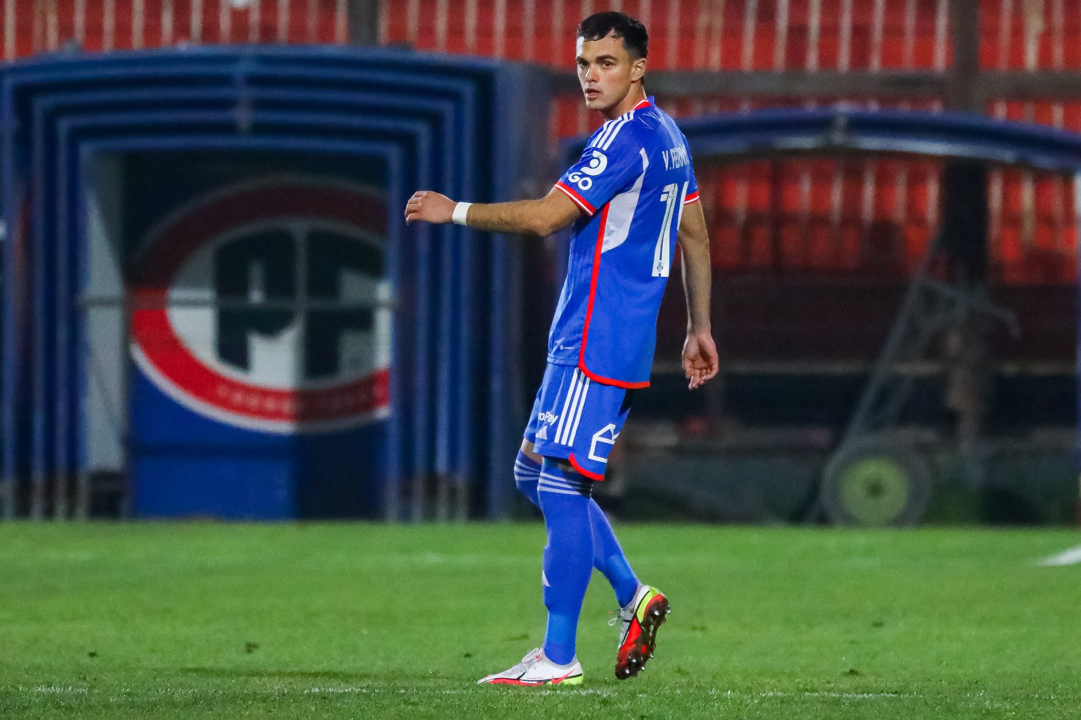 Vicente Fernández regresa a Chile y ficha por este importante equipo de región | Agencia Uno