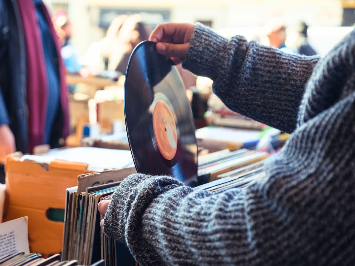 “Vivimos grandes cosas”: histórica tienda de música en Providencia cierra sus puertas y anuncia llegada al MUT