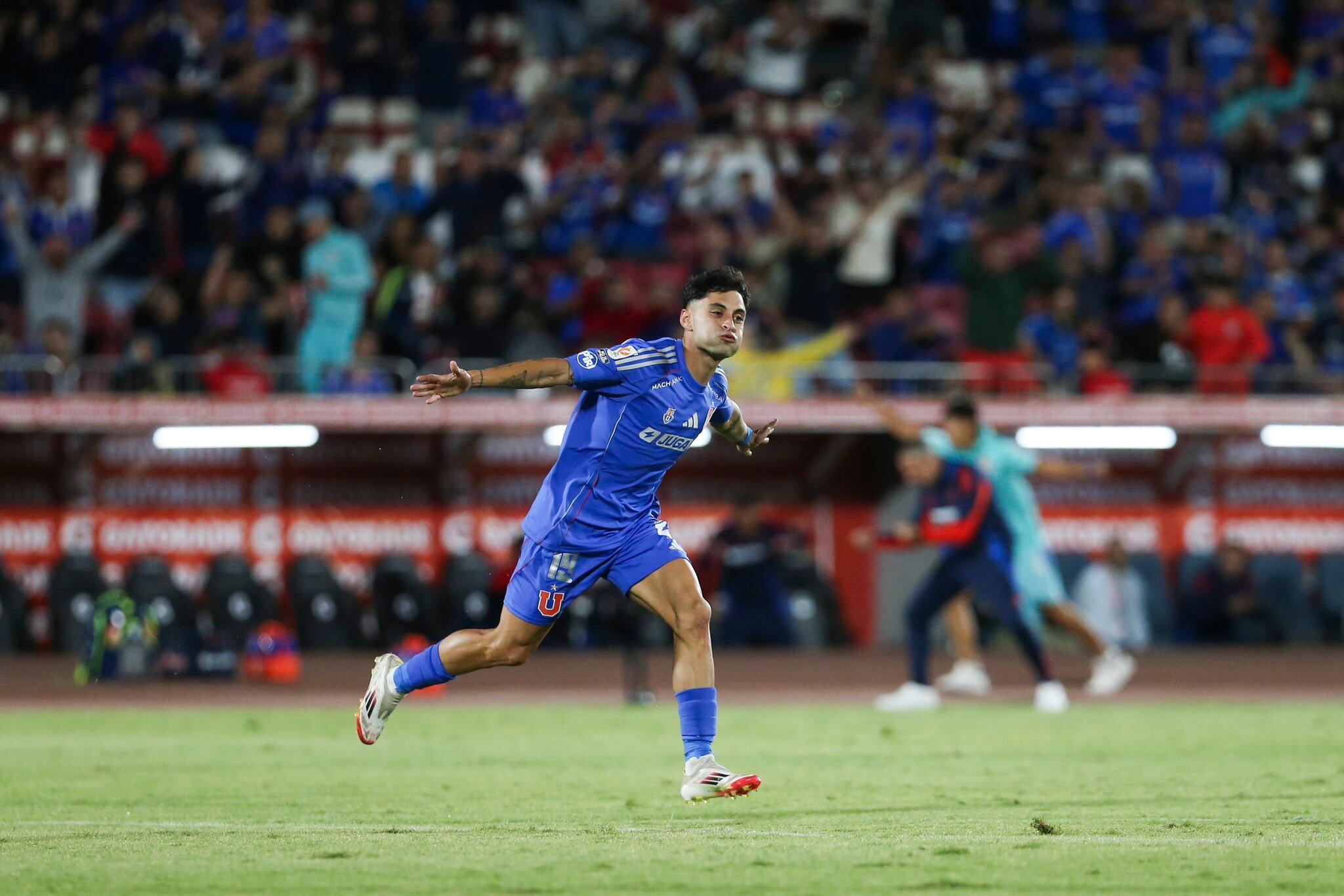 Javier Altamirano, delantero de la Universidad de Chile | X: La U