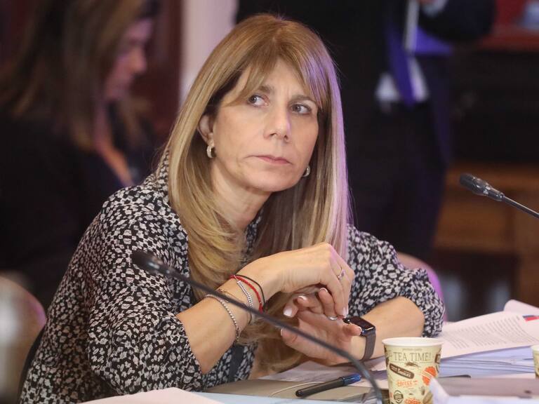 Ximena Rincón cierra puerta a primarias opositoras con Kast y Kaiser: “Se han extremado en la derecha de manera impresionante”