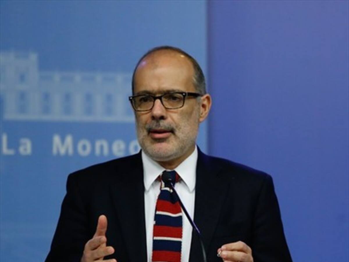 Rodrigo Valdés: «Estamos haciendo una propuesta de cambio sustancial al sistema de pensiones»